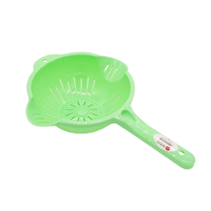 Strainer with handle